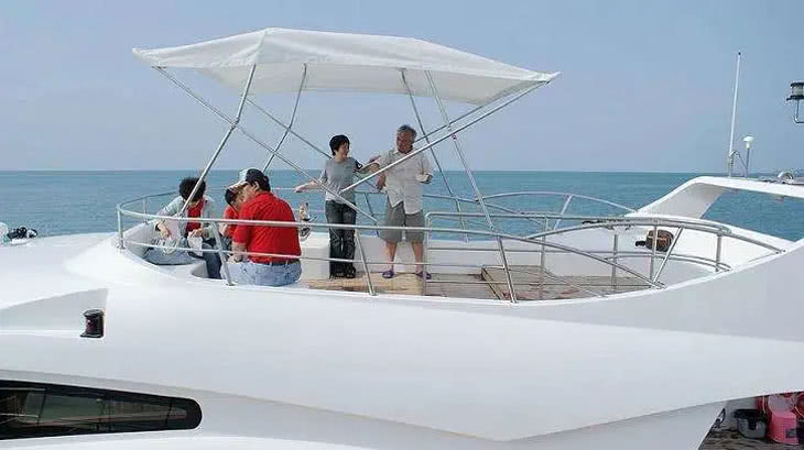 打开海南旅游的别样方式，“艇”有魅力